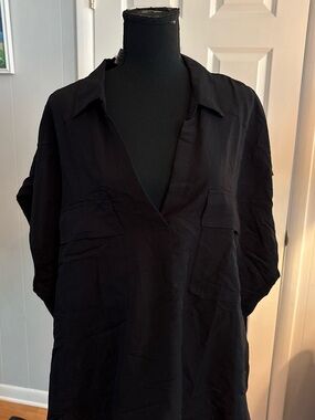 Old Navy Black Crewneck Top